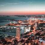 Mieszkanie w Alicante – nieruchomości na sprzedaż z widokiem na morze